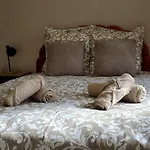 Charmant T2 Spacieux Idealement Situe - 2 Chambres